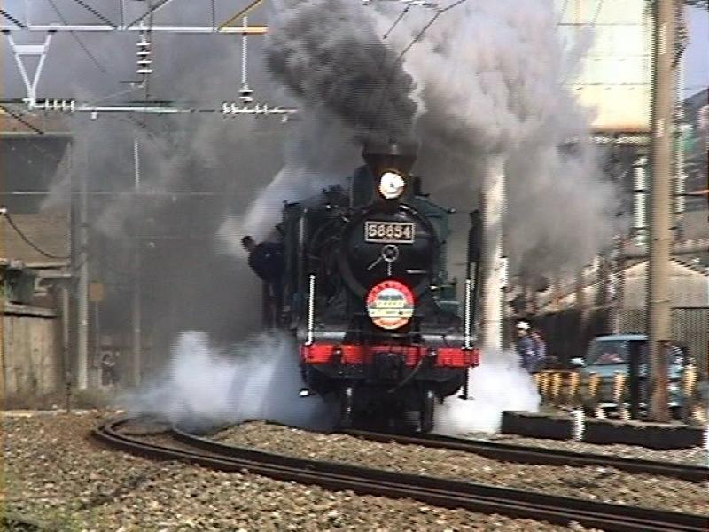 名古屋で蒸気機関車復活