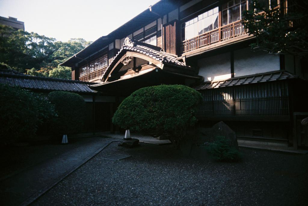 旧松本家住宅の日本館。