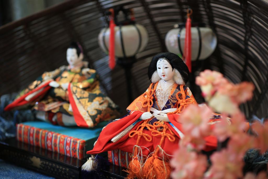 八幡赤レンガの会のひな人形